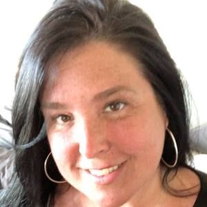 Meet your Posher, Kendra